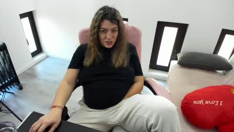 dayana online show from 04-18-26, 04:49