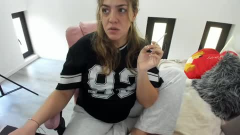 dayana online show from 05-19-26, 04:52