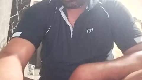 Rockhandsome online show from 03-25-26, 05:19