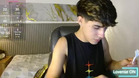 Snapshot of dyla_n18_ chatting on 11-08-25, 07:56 dyla_n18_ online show from 11-08-25, 07:56