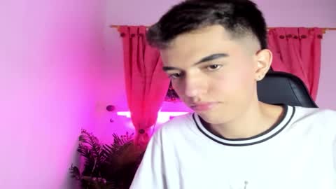 Snapshot of dylan_2005 chatting on 09-23-25, 11:24 Dylan online show from 09-23-25, 11:24