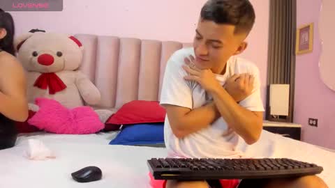 Snapshot of dylan_and_kim chatting on 02-20-26, 12:27 dylan_and_kim online show from 02-20-26, 12:27