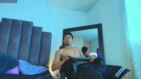 Snapshot of dylan_beltran chatting on 09-08-25, 06:40 BELTRAN online show from 09-08-25, 06:40