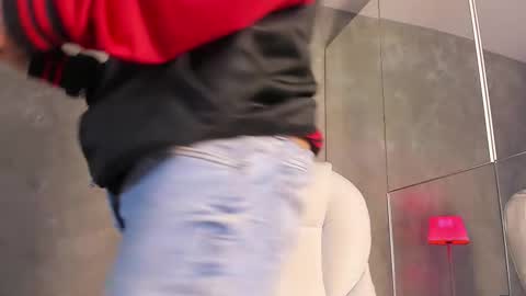 Dylan online show from 12-02-25, 11:15