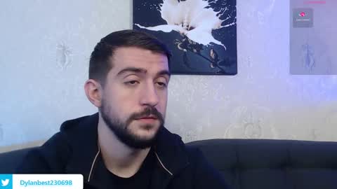 Dylan online show from 02-11-25, 11:54