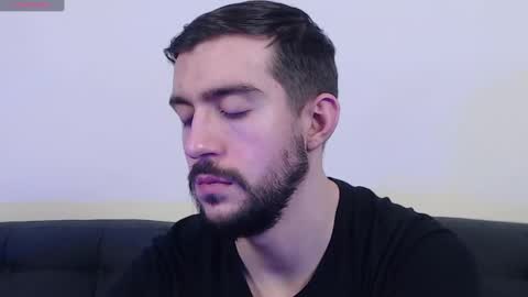 Dylan online show from 02-21-25, 12:27