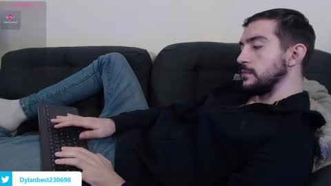 Dylan online show from 02-26-25, 05:31