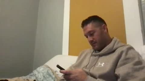 Dylans ThicK online show from 12-18-24, 06:43