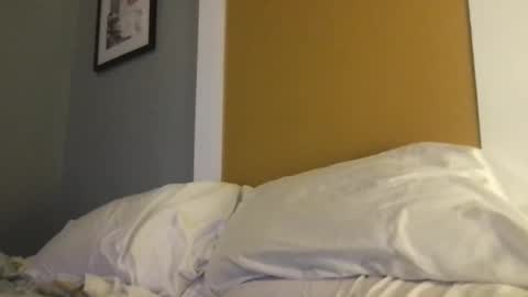 Dylans ThicK online show from 12-19-25, 05:25