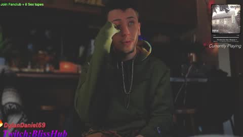 Snapshot of dylandaniel69 chatting on 01-16-25, 10:02 Dylan Daniel 7.8 online show from 01-16-25, 10:02