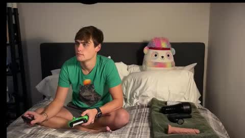 dylanfruits online show from 10-28-25, 03:04