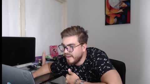 dylanhot10 online show from 12-19-24, 09:17