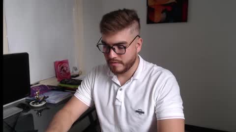 dylanhot10 online show from 12-24-24, 03:16