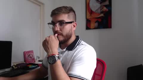 dylanhot10 online show from 02-10-25, 07:49