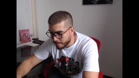 dylanhot10 online show from 10-11-25, 09:02