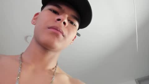 dylanroyce_ online show from 03-07-26, 12:02