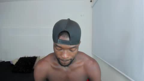 Dylan Taylor online show from 01-12-25, 03:49