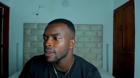 Dylan Taylor online show from 02-10-26, 02:48