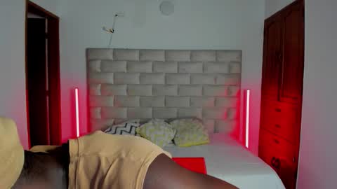 Dylan Taylor online show from 02-13-26, 04:08