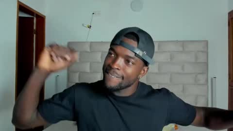 Dylan Taylor online show from 02-14-26, 03:58