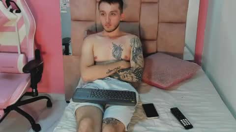 ---DYLAN--- online show from 04-28-26, 02:38