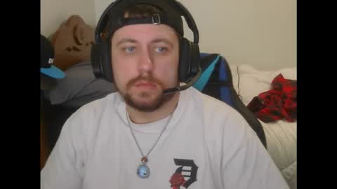 Snapshot of dylboi47 chatting on 10-14-25, 07:14 dylboi47 online show from 10-14-25, 07:14