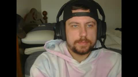 Snapshot of dylboi47 chatting on 10-15-25, 05:35 dylboi47 online show from 10-15-25, 05:35