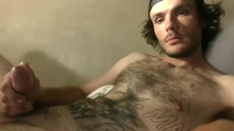 Snapshot of dylp400 chatting on 12-08-24, 12:08 dylp400 online show from 12-08-24, 12:08