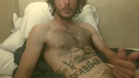 Snapshot of dylp400 chatting on 12-22-24, 06:28 dylp400 online show from 12-22-24, 06:28