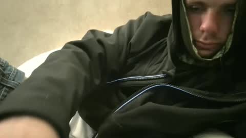 Snapshot of dylp400 chatting on 01-12-25, 03:57 dylp400 online show from 01-12-25, 03:57