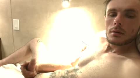 Snapshot of dylp400 chatting on 01-18-25, 02:23 dylp400 online show from 01-18-25, 02:23