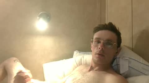 Snapshot of dylp400 chatting on 01-28-25, 12:11 dylp400 online show from 01-28-25, 12:11