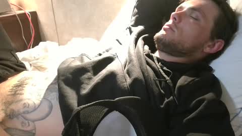 Snapshot of dylp400 chatting on 02-18-25, 11:44 dylp400 online show from 02-18-25, 11:44