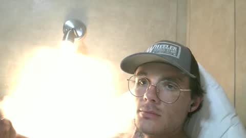 Snapshot of dylp400 chatting on 03-05-25, 07:05 dylp400 online show from 03-05-25, 07:05