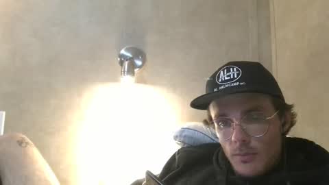 Snapshot of dylp400 chatting on 03-11-25, 01:59 dylp400 online show from 03-11-25, 01:59