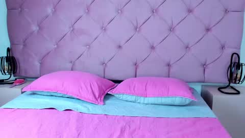 Snapshot of dymoni222 chatting on 02-18-25, 04:48 dymoni222 online show from 02-18-25, 04:48