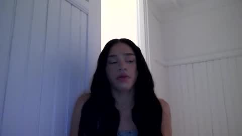 Snapshot of dynasty313 chatting on 12-16-24, 10:24 Dynasty online show from 12-16-24, 10:24