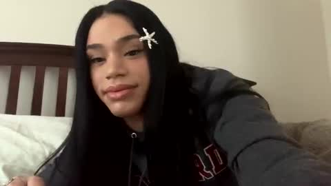 Snapshot of dynasty313 chatting on 01-10-25, 08:04 Dynasty online show from 01-10-25, 08:04