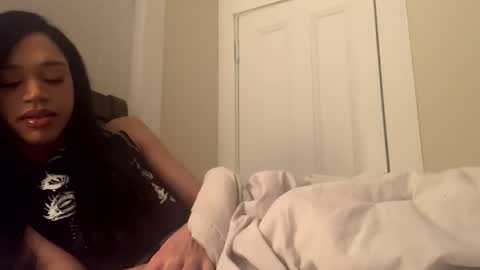 Snapshot of dynasty313 chatting on 02-02-25, 01:55 Dynasty online show from 02-02-25, 01:55