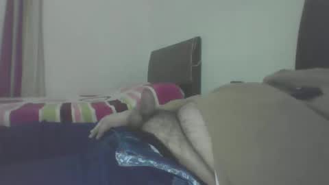 Snapshot of e1myk chatting on 03-07-25, 04:11 e1myk online show from 03-07-25, 04:11