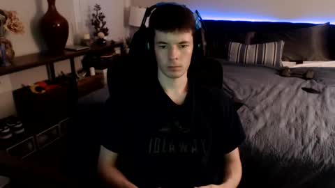 Snapshot of ealexk chatting on 06-07-26, 03:43 Alex online show from 06-07-26, 03:43