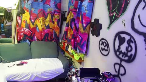 Kryztal Klear Jaxx online show from 02-22-25, 09:01