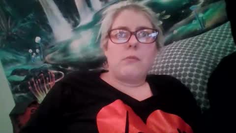 eandr6446 online show from 12-16-25, 05:23