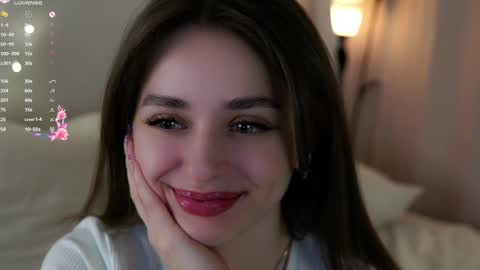 Snapshot of earlenebigge chatting on 01-07-25, 01:06 Kriss online show from 01-07-25, 01:06