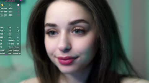 Snapshot of earlenebigge chatting on 02-26-25, 01:21 Kriss online show from 02-26-25, 01:21
