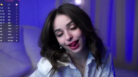 Snapshot of earlenebigge chatting on 03-03-25, 01:21 Kriss online show from 03-03-25, 01:21