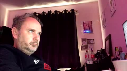 eastmidssoul online show from 04-15-26, 09:27