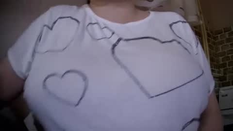 Snapshot of easysmart000 chatting on 03-20-26, 02:44 easysmart000 online show from 03-20-26, 02:44