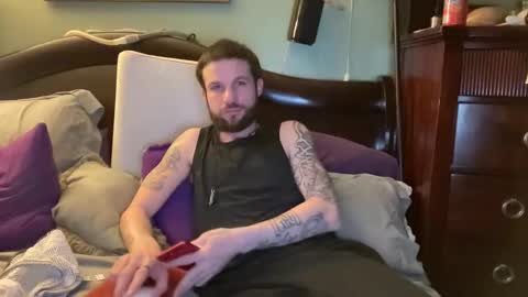 Snapshot of easytrippy69 chatting on 11-16-25, 03:01 Easytrippy69 online show from 11-16-25, 03:01