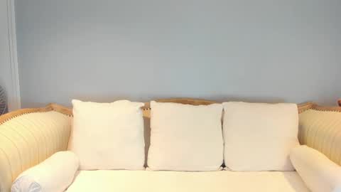 Allison online show from 12-18-24, 04:39